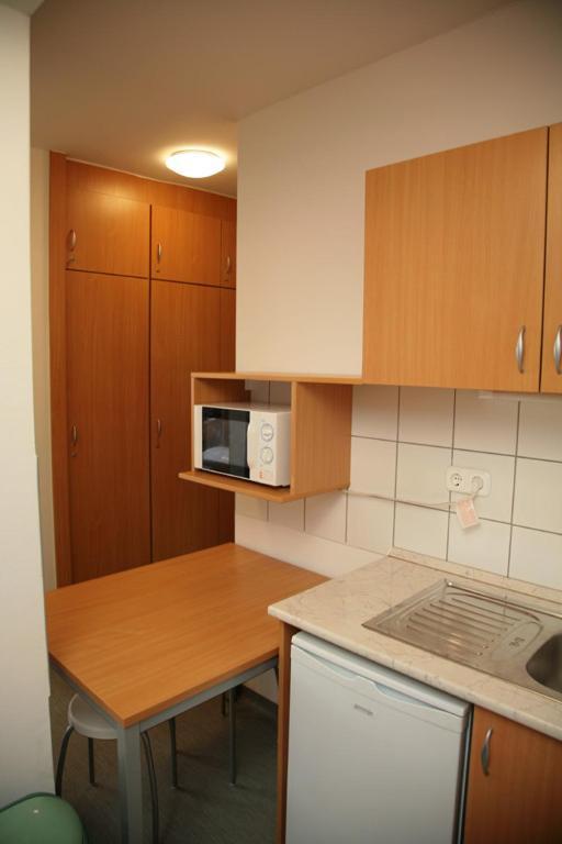 Imola Hostel Эгер Номер фото